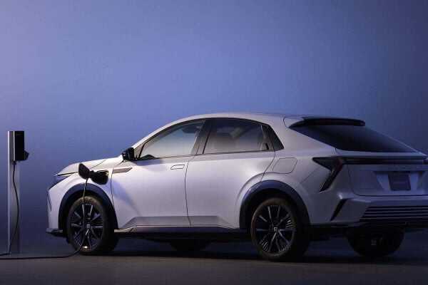 ホンダ・新型インサイト（画像：本田技研工業）