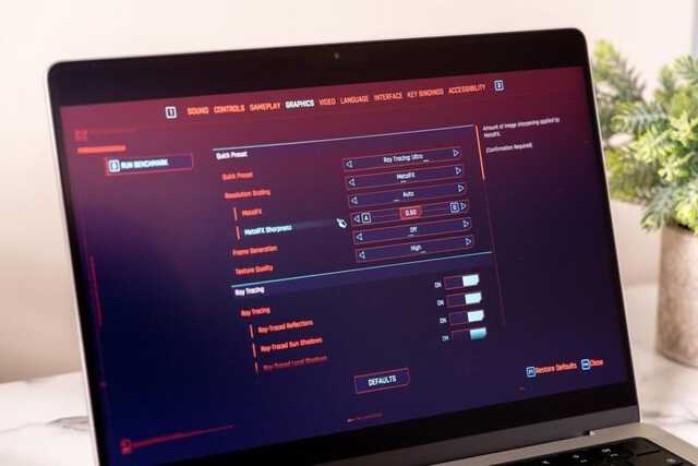 260311m5maxmacbookprousreview08