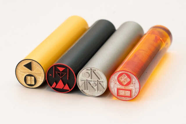 タイポグラフィーはんこ「TYPO（タイポ）」