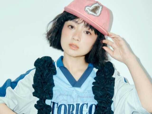 俳優の安達祐実さんは5月21日、自身のInstagramを更新。モデルショットを公開しました。（サムネイル画像出典：安達祐実さん公式Instagramより）