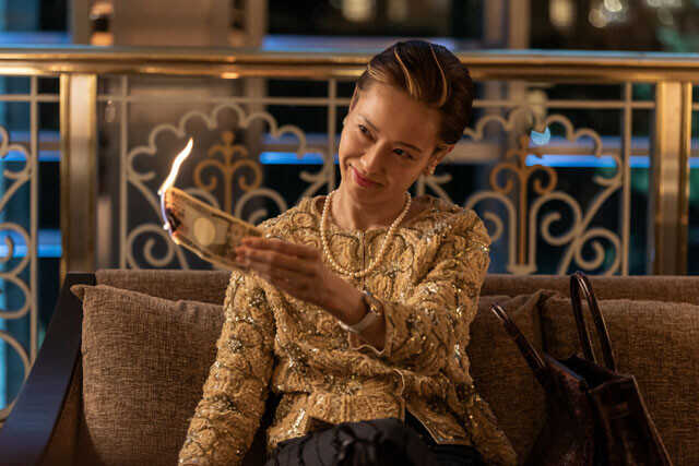 主演の戸田恵梨香が17歳から66歳の細木数子を演じ分ける難役に挑む。予告編の公開後、その演技の迫力が大きな話題を呼んだ