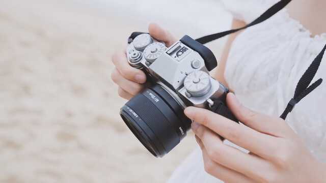 7ArtsiansAF25_35_50mmF1.8APS-CLITEseries0-0screenshot(1)