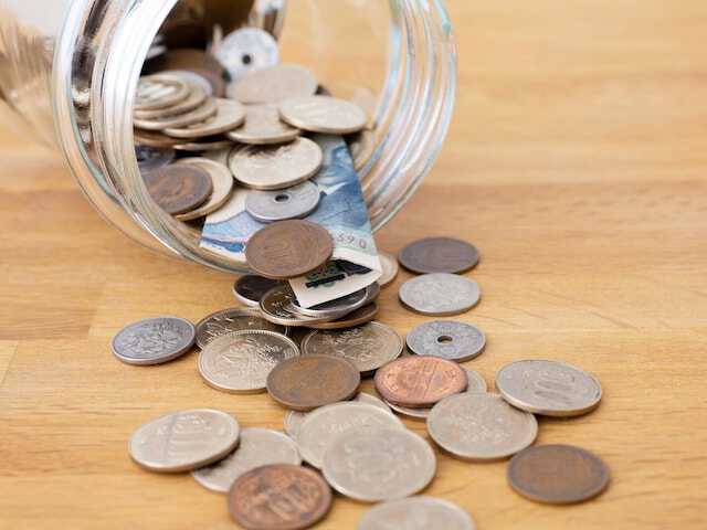 All Aboutが実施している「年金生活と貯金」に関するアンケートから、70代男性のケースを見ていきます。