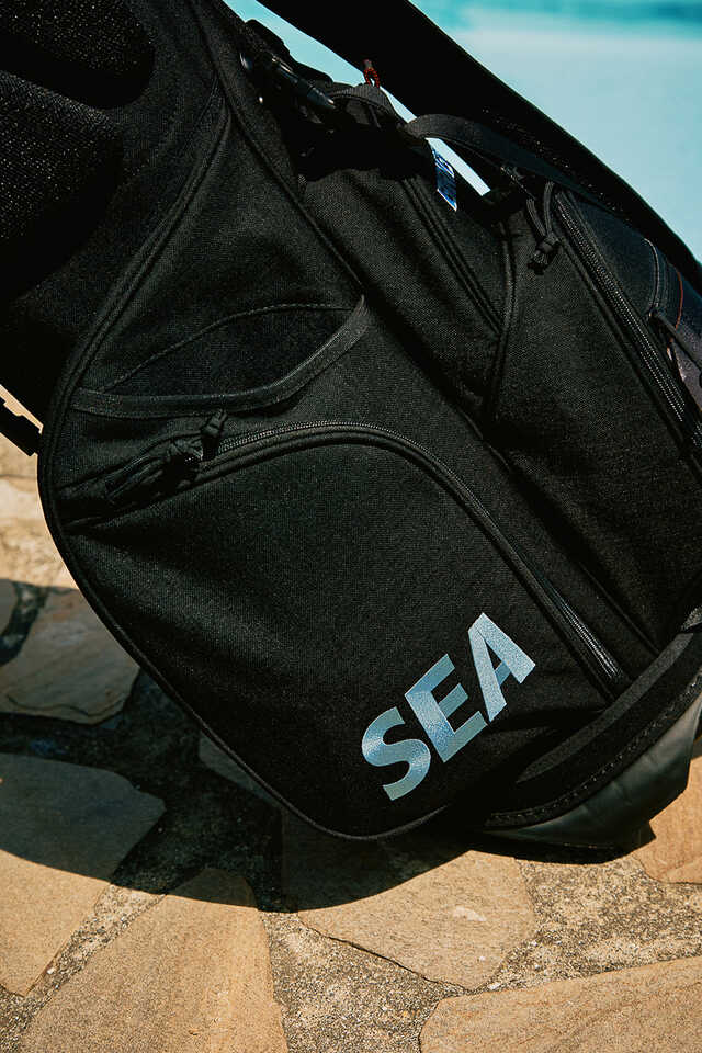 サックスとピンク、どっちがいい？ BRIEFING GOLF×WIND AND SEA