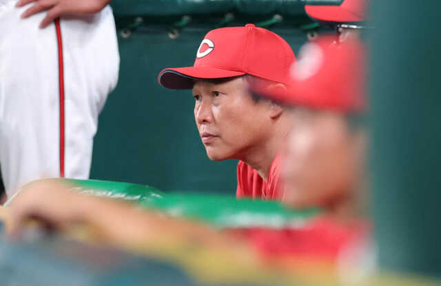 阪神　新井貴浩　実用スパイク 新井 貴浩