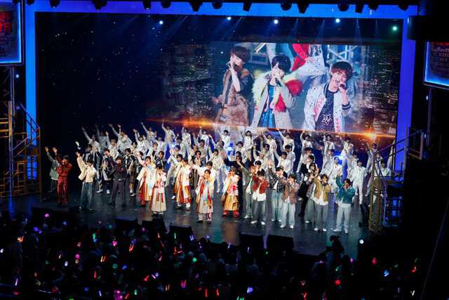 「ほんまおおきに大阪松竹座～WE are 松竹座男子。今まで永らくお世話になりました。関ジュの頃、和室の楽屋で向き合った日々。そんな青春の場所でSUPER Aぇ!卒業式。～」（提供写真）