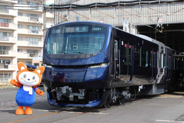 Large figure1 gallery3