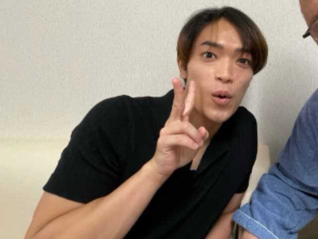 timeleszの原嘉孝さんは5月19日、自身のInstagramを更新。世界的俳優とのツーショットを公開しました。(サムネイル画像出典:原嘉孝さん公式Instagramより)