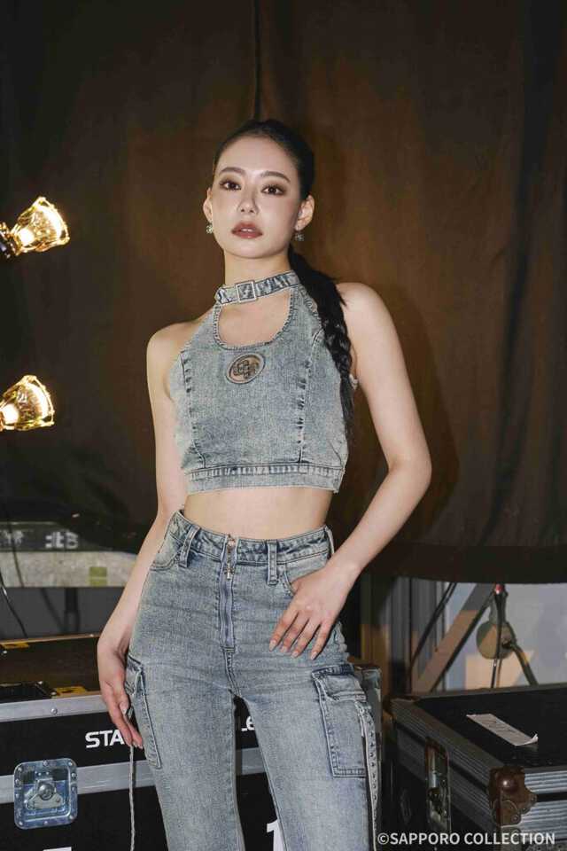 なこなこ　ミモザアレンジ　4点 オフショットあり〉なごみ、3ステージで魅せた存在感。 【アップティー