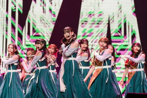 櫻坂46、アメリカで初パフォーマンス 英語で海外Buddiesに感謝