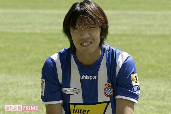 中村俊輔氏が“AEDを手に疾走”して観客救助に貢献、14年前の盟友