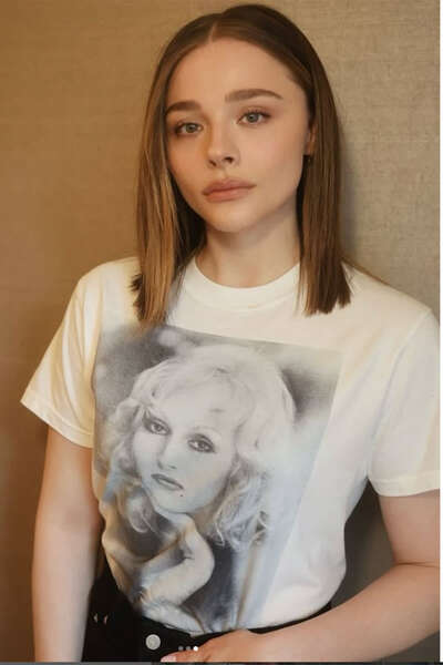 クロエ・グレース・モレッツ直筆サイン入り超 特大写真…キック・アス… クロエ・グレース・モレッツ直筆サイン入り写真□キック・アス