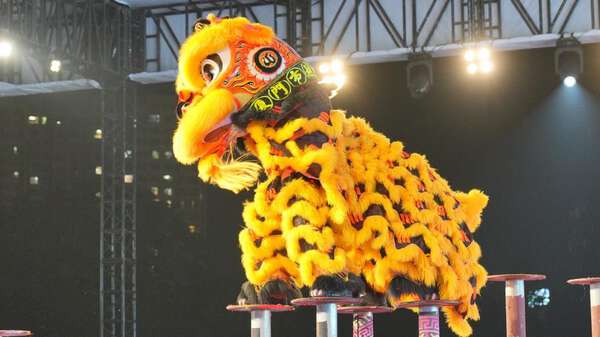 中国四川省沐川県で無形文化遺産の竜舞・獅子舞大会 - UQライフ