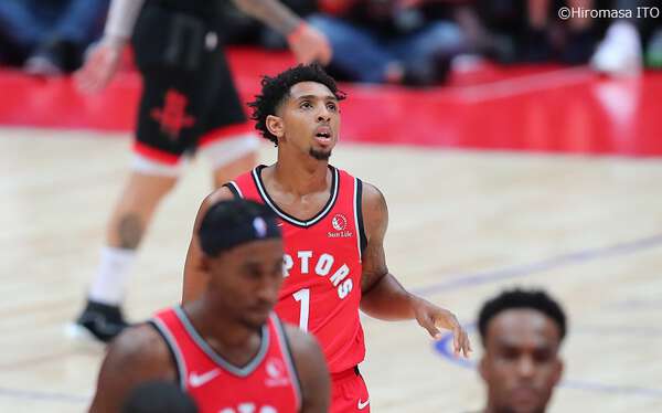 マーベリック ス 対 ラプターズ