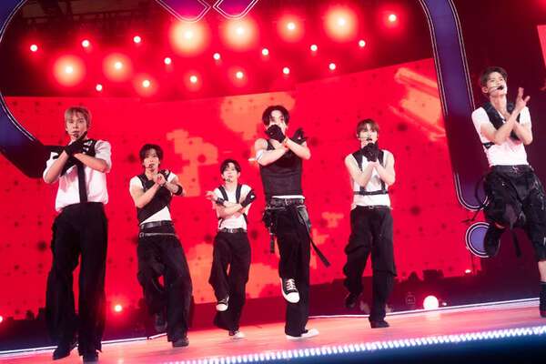 SMTOWN MP3 RIIZE ショウタロウ RIIZE、“可愛い”＆“SEXY”を一度に披露 ショウタロウ＆ウォンビン