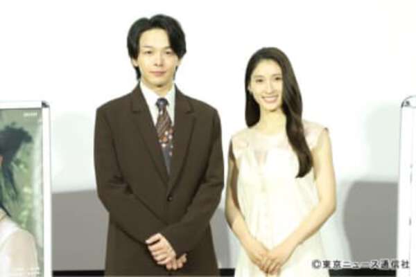 精神科医役の中村倫也「病が真ん中に」土屋太鳳と語る「Shrink