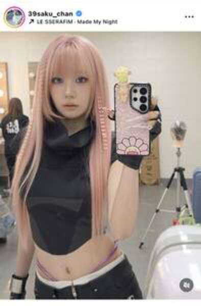 らべるショップ♪MEME 確認 ルセラ・宮脇咲良、くびれ際立つミニ丈トップス姿に「本当に美しい