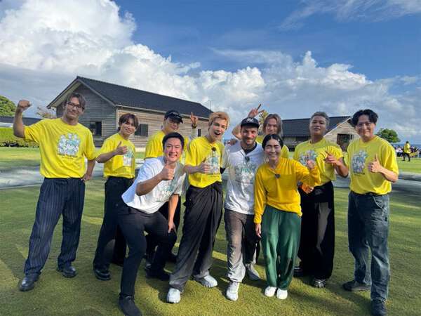 三代目JSB岩田剛典＆イモトアヤコ、能登・珠洲市へ 世界的地上絵