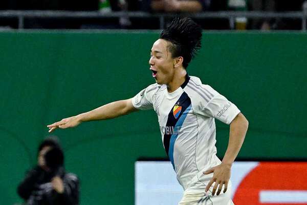 ☆超激レア 日本蹴球協会機関誌サッカー 10冊セット 昭和 レトロ本 希少 貴重 新連載 サーキットの狼 ∕週刊少年ジャンプ1975年1号∕昭和